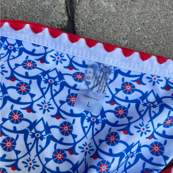 SHEIN Bikini Duo - Picture 10 of 10